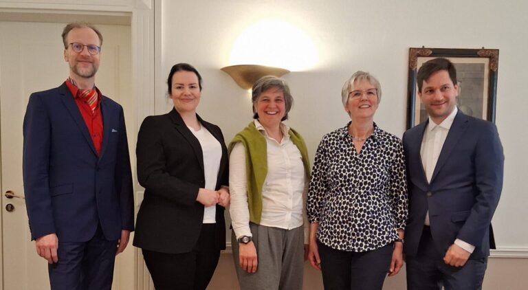 Vier Gäste vom Niedersächsischen Staatstheater zu Gast beim GFO-Künstlerlunch